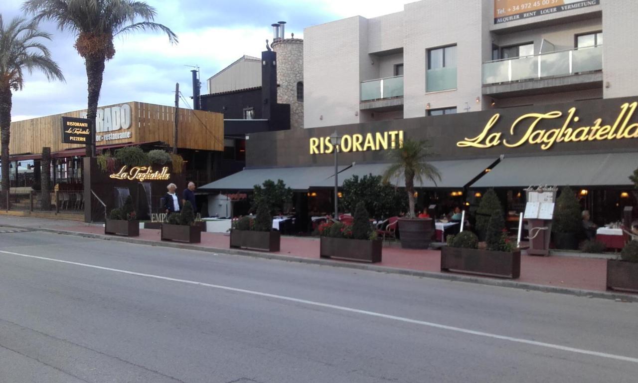 Brisa De Mar Apartment Empuriabrava Exterior photo